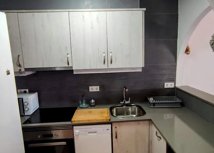 Paradise Costa Arenal * אס מרקדל